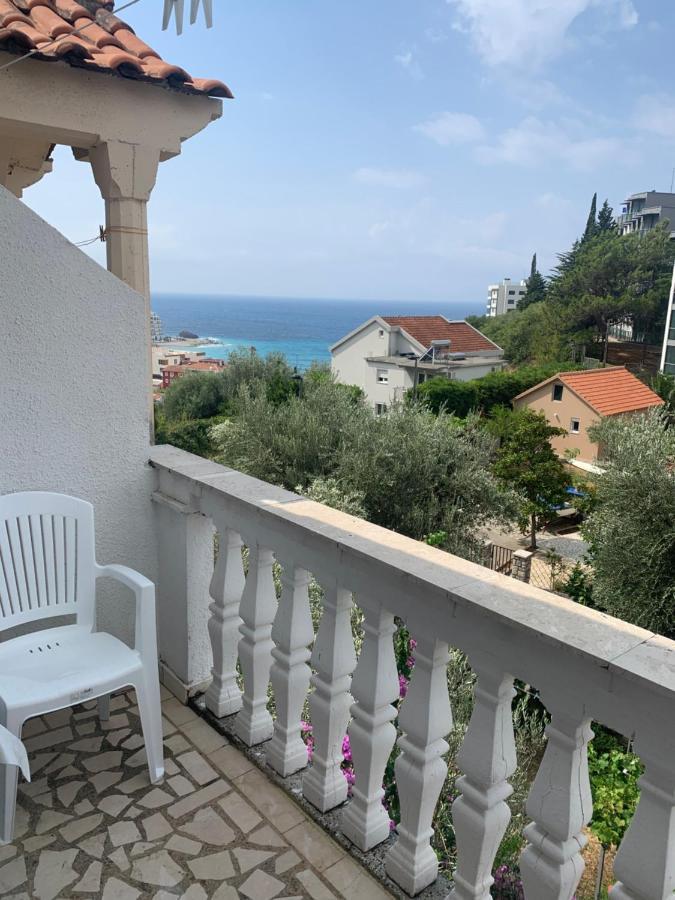 Guesthouse Vila Tamburic Бечичі Екстер'єр фото